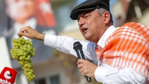 Özgür Özel’den Manisa’da üzüm üreticilerine 7 maddelik çözüm planı