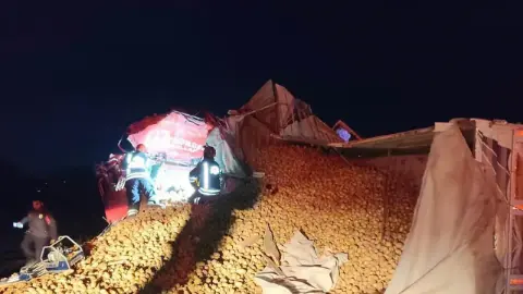 Konya’da gece yarısı feci çarpışma: 1 ölü, 1 yaralı