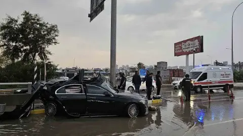 Otomobil Direğe Çarptı, Sürücü Hayatını Kaybetti