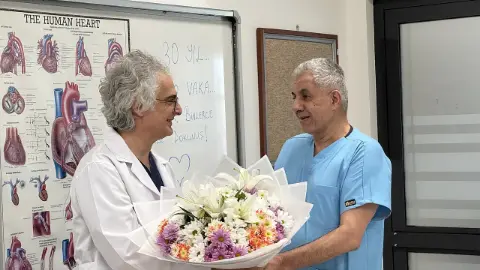 Konya’da 30 yıl boyunca şifa dağıttı! Sokakta gören yanına gidiyor