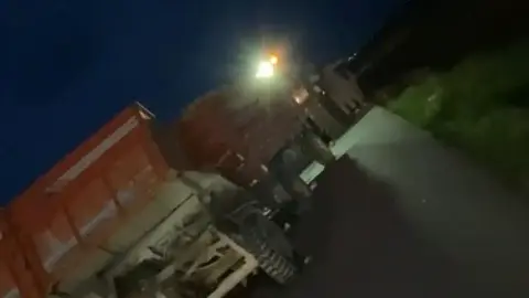 Konya'da feci kaza: TIR, traktöre çarptı!