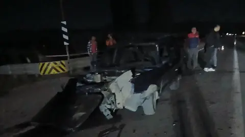 Konya’da iki araç köprüde çarpıştı! 3 yaralı