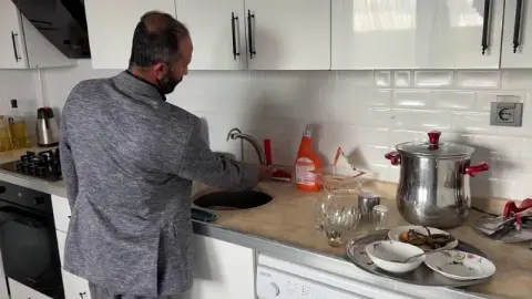Bu köy bir damla suya muhtaç!