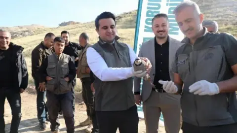 300 keklik doğaya salındı