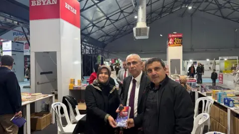 6 Şubat depremlerinin tanığı Cevdet Atalan Malatya Kitap Fuarı’nda okurlarıyla buluştu