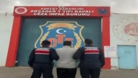 Malatya’da 48 yıl hapis cezasıyla aranan şahıs yakalandı