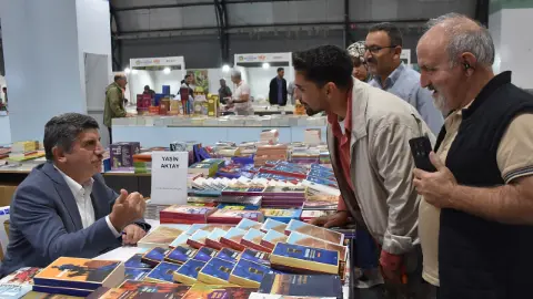 Prof. Dr. Yasin Aktay’dan Gazze eleştirisi:'Saldırılar karşısında müşterek tutum şart
