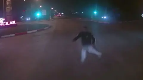 Elazığ'da kaza anı saniye saniye görüntülendi