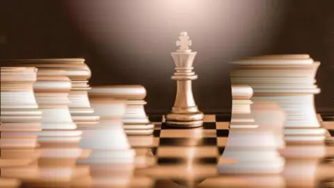 Hangi ülkenin Uluslararası Satranç Federasyonunun verdiği büyükusta unvanına sahip tek bir vatandaşı bile olmamıştır?