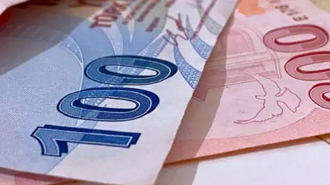 Adım adım borçsuz evlilik rehberi! İşte gençlere altın değerinde püf noktalar: Faizsiz krediden çeyize yardımına