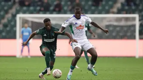 Kocaeli'de Puanlar Paylaşıldı: Kocaelispor 0-0 Çaykur Rizespor