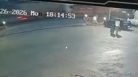 Karapınar'da Trafik Kazası: Pancar Yüklü Römork Devrildi