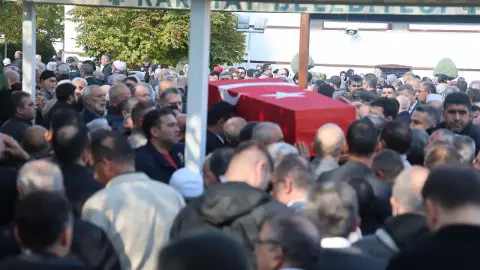 Hayatını kaybeden Muratpaşa Kaymakamı toprağa verildi