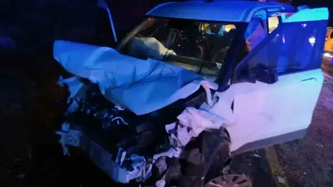 Mardin'de hafif ticari araç ile otomobil çarpıştı: 1 ölü, 3 yaralı