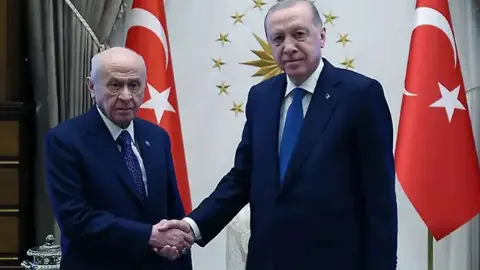 Cumhurbaşkanı Erdoğan, MHP Genel Başkanı Bahçeli'yi saat 14.00'te Cumhurbaşkanlığı Külliyesi'nde kabul edecek