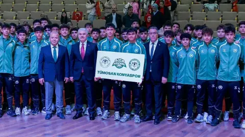 Konyaspor Akademi Takımları, Cumhuriyet Kutlamasına Katıldı