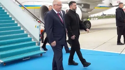 Ukrayna Devlet Başkanı Zelenski İstanbul'a geldi