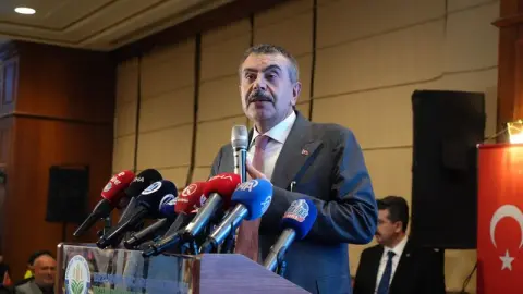 Yeni EBA ile okullara yapay zekâ destekli altyapı geliyor