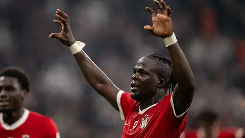 Beşiktaş'ta Junior Olaitan fırtınası devam ediyor!