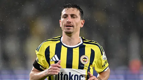 Mert Hakan Yandaş'tan Galatasaray-Fenerbahçe derbisi sonrası açıklama: Polislerimize karşı kırıcı, incitici ya da hakaret içeren bir sözüm veya davranışım olmamıştır