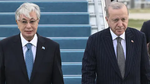 Kazakistan Cumhurbaşkanı Tokayev'e Beştepe'de karşılama töreni
