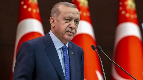 Cumhurbaşkanı Erdoğan: Türkiye sokakta bulunmadı