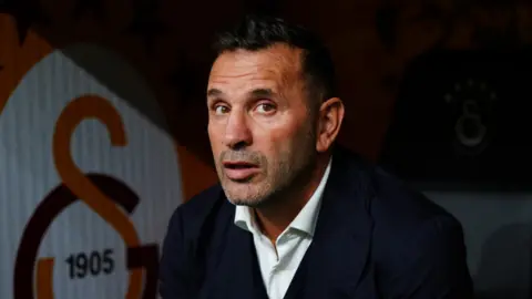 Okan Buruk:'Sadece bir derbi kazandık, inanılmaz fark var