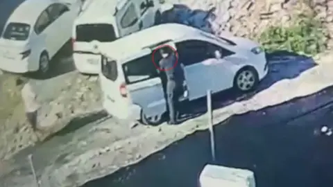 İstanbul’da çifte cinayette yeni detaylar: Arkadaşını infaz edip çöp toplayıcı kılığına girmiş