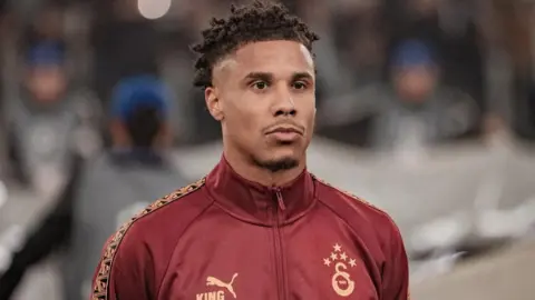 Galatasaray'ın yıldızı İsmail Jakobs'tan sürpriz karar!