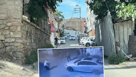 Beyoğlu'nda silahlı kavga: Kayınpederine saldırdı, havaya ateş açtı! 3 şüpheli tutuklandı