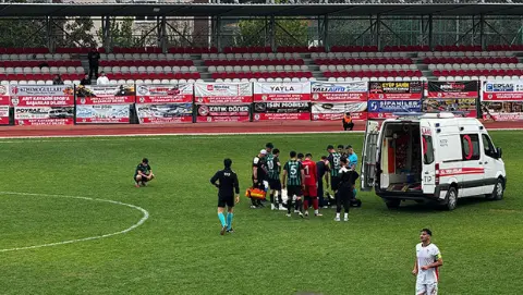 Maçın 90'ıncı dakikasında yere yığılmıştı: Kalp krizi geçiren futbolcuya anjiyo yapıldı