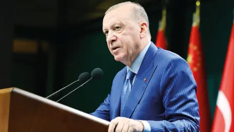 Erdoğan’dan zirve turu