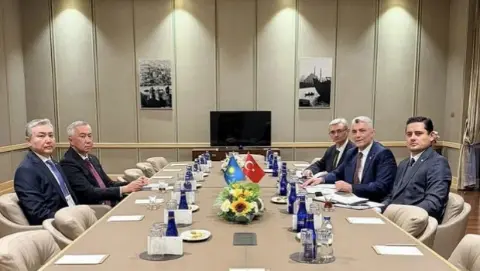 Bolat, Kazakistan ile ticaret ve yatırım iş birliğini görüştü