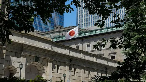 Japonya Merkez Bankası: Enflasyon 13 yıl sonra yüzde 2 hedefine ulaştı