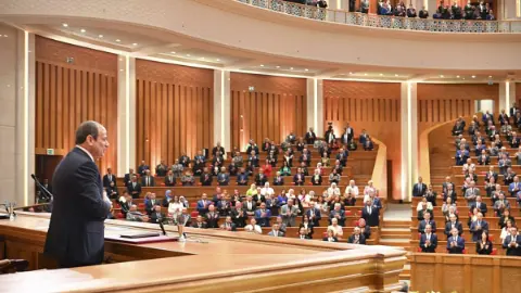 Mısır'da parlamento, Suudi Arabistan'a askerî desteğe onay verdi