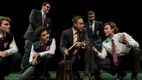 Kült film'Ölü Ozanlar Derneği' Portekiz’de tiyatroya uyarlandı