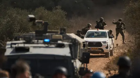 İsrail, Hebron'daki saldırının ardından seçim günü Batı Şeria'daki geçişleri kapatıyor