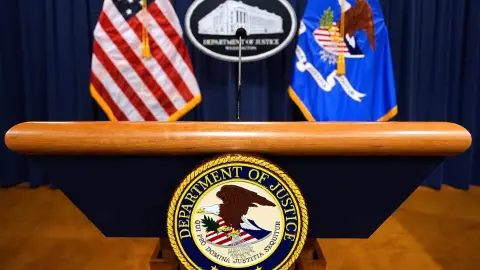 CIA sözleşmeli çalışanı'gizli raporları gazeteci sevgilisine sızdırmakla' suçlanıyor