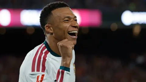 Mbappe,'ulusal duyguları incittiği' gerekçesiyle Çinli markaların desteğini kaybetti
