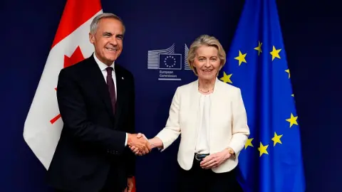 Von der Leyen'in Kanada'ya "ortak üyelik" önerisi AB içinde tartışma yarattı