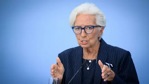 ECB faizi yüzde 2,5'te tutuyor: Lagarde erken ayrılıyor, enflasyon hedefin iki katına yakın