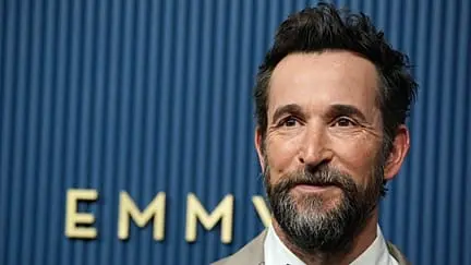 Noah Wyle, People tarafından 2026'nın'Yaşayan En Seksi Erkeği' seçildi