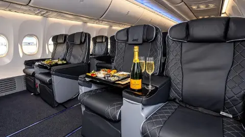 Düşük maliyetli Jet2 Charter, sadece business class koltuklu uçak sunuyor