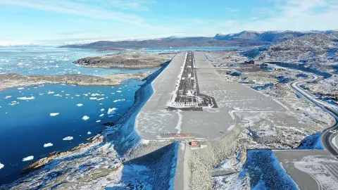 Grönland'da tarihi dönüm noktası: Ilulissat'ta yeni uluslararası havalimanı açıldı