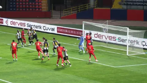Mardin 1969 Spor, Manisa FK karşısında ilk yarıdaki gollerle kazandı