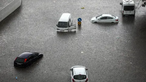 Türkiye'de meteorolojik ekstrem olay sayısı 2026'nın ilk 9 ayında 1329'a ulaştı