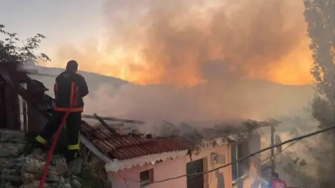 Adıyaman’da akrabasının evini ve motosikletini yaktığı öne sürülen kişi tutuklandı