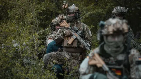 Alman Özel Kuvvetleri KSK:'Rusya'yla savaşa hazırlanıyoruz