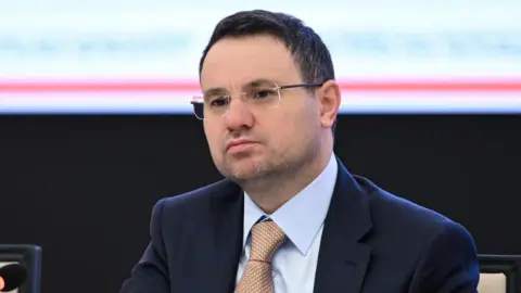 Bakan Gürlek siber dolandırıcılara karşı yeni hamleyi açıkladı! Paralar anlık takip edilecek
