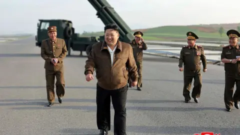 KDHC, Wonsan bölgesinden Doğu Denizi'ne yaklaşık 12 kısa menzilli balistik füze fırlattı